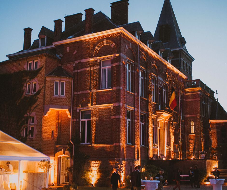 Lonzée château soirée belgique